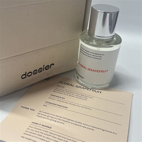 dossier floral grapefruit perfume.